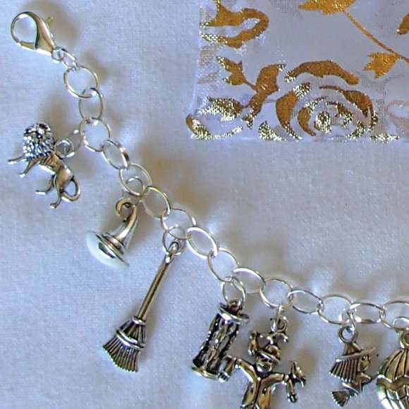 Wizard of Oz Theme Charm Bracelet SP Handcrafted + Free Organza Roses Gift Bag - Picture 3 of 16
